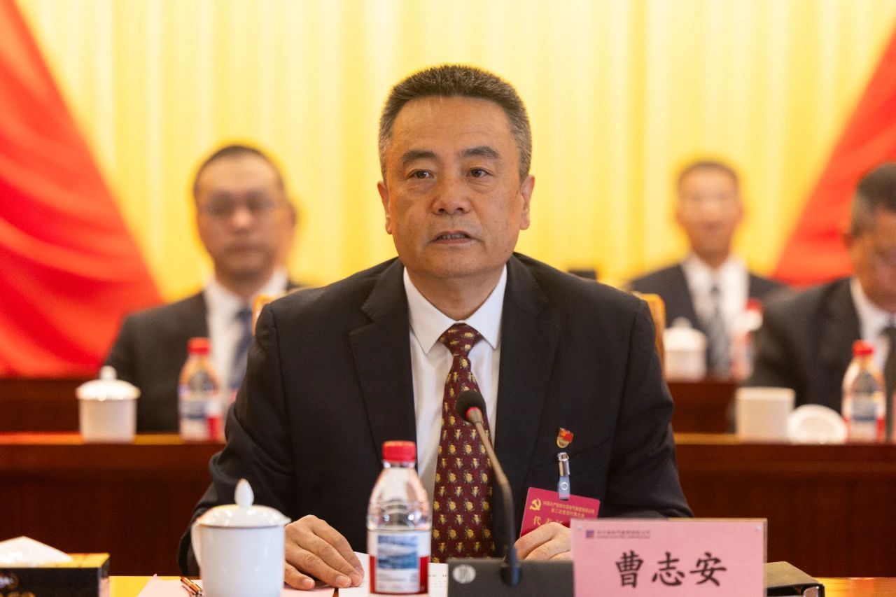 52266E1D3D99E864ED0BE565C2F_819C0FF8_19C19