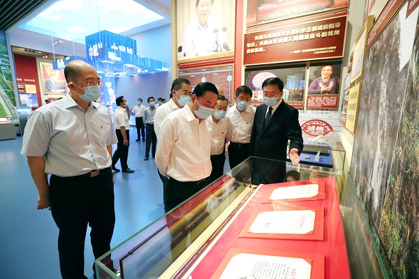 郝鹏、、、国资、、、央企、、、国资委、、、书记、、、主任、、、国企、、、企业刷新