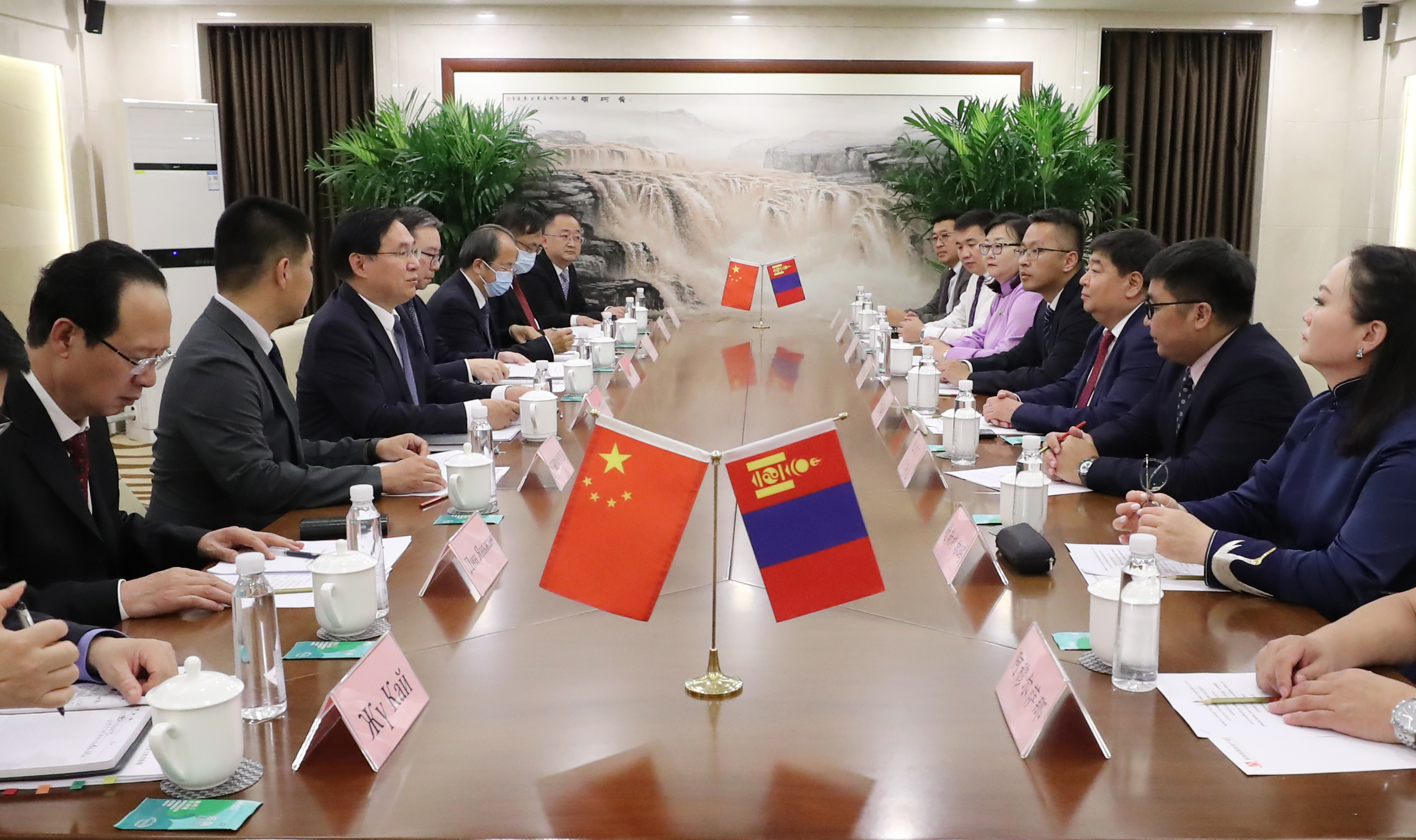 张玉卓、、、国资、、、央企、、、国资委、、、书记、、、主任、、、国企、、、企业刷新