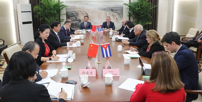 张玉卓、、、国资、、、央企、、、国资委、、、书记、、、主任、、、国企、、、企业刷新